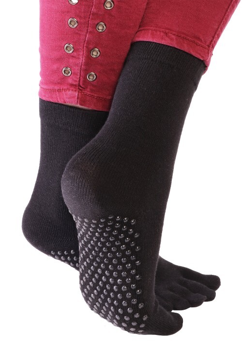 JOHNNY toe socks with anti-slip soles