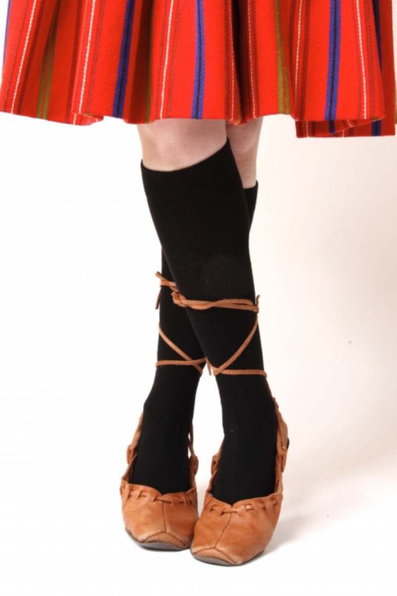 Kriss black knee-high socks Sokisahtel