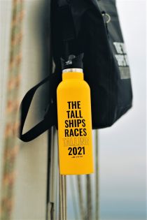 Питьевая бутылка желтого цвета THE TALL SHIPS RACES 2021 | Sokisahtel
