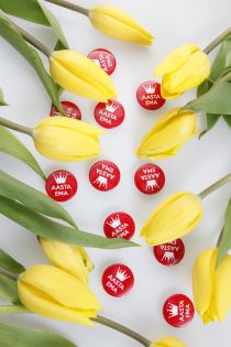 AASTA EMA button badge