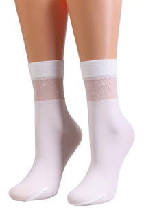 Женские фантазийные носки белого цвета с тюлевой вставкой ADRIANA | Sokisahtel