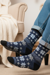 ALLAN tumesinised jõulumustriga soojad sokid | Sokisahtel