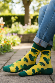 BROCCOLI kollased sõnumiga puuvillased sokid | Sokisahtel