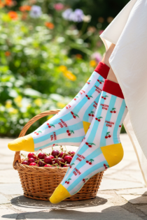 Хлопковые носки с вишнями на День матери BURDA | Sokisahtel