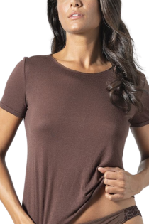 Женская футболка коричневого цвета из качественной модальной ткани с добавлением кашемира CASHMERE | Sokisahtel
