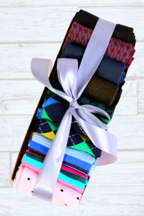Подарочный MIX набор из 10 пар солидных и ярких костюмных носков | Sokisahtel