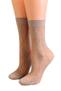 Женские тонкие фантазийные носки бежевого цвета с цветочным узором FIORE | Sokisahtel