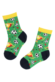 Детские хлопковые носки зелёного цвета с узором в футбольной тематике FOOTBALL | Sokisahtel