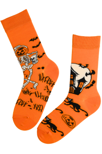 oranžid halloweeni sokid