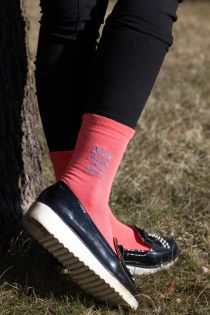 Personalized socks for mom, text on the socks: MINU KALLIS EMA ..... | Sokisahtel