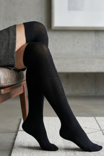 Гольфы выше колена JESSI чёрного цвета | Sokisahtel