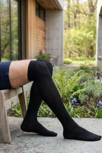 Гольфы выше колена JESSI чёрного цвета | Sokisahtel