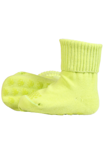 Lumivalged baby socks with black kannaosaga and non-slip soles.