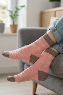 MERI roosad õhukesed sokid | Sokisahtel