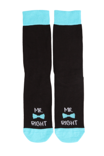 Носки лазурно-чёрного цвета с самоутверждающей надписью на День друга MR RIGHT | Sokisahtel