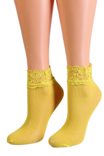 Pierre Mantoux yellow fishnet socks | Sokisahtel