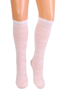 CARLA white knee-highs with a butterfly pattern for girls | Sokisahtel