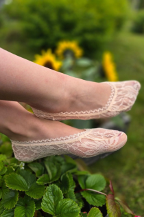 LACE kreemikad pitsilised stepsid | Sokisahtel