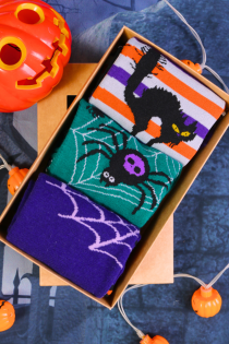 Halloweeni kinkekarp VOODOO 3 sokipaariga