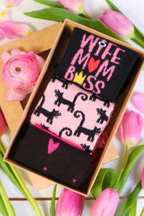 Подарочный набор из трёх пар носков на День матери WIFE MOM BOSS | Sokisahtel