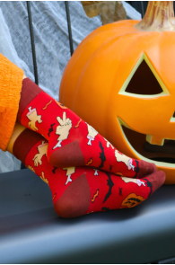 punased halloweeni sokid