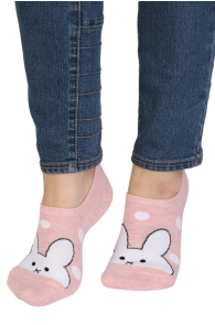 Хлопковые укороченные (спортивные) носки светло-розового цвета в белый горошек c мордочкой зайчика DOTTIE | Sokisahtel