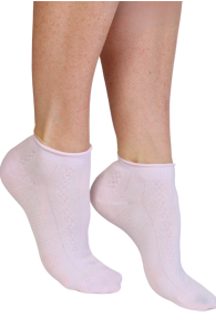 Светло-розовые укороченные хлопковые носки с узором ELAINA | Sokisahtel