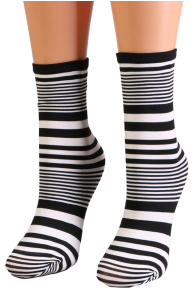 EMILIA black and white striped socks 