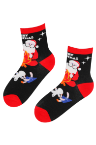 Хлопковые носки чёрного цвета с изображением весёлого Деда Мороза в праздничной тематике и надписью ESTHER | Sokisahtel