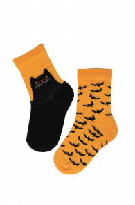 Детские хлопковые носки черно-оранжевого цвета с узорами в виде черной кошки и летучих мышей на Хэллоуин EVIL CAT | Sokisahtel