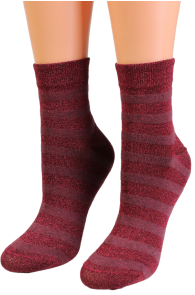 Хлопковые носки красного цвета с блестящими полосками GAGA | Sokisahtel