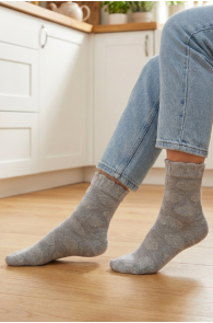 ISABELLE hallid täpimustriga puuvillased sokid | Sokisahtel