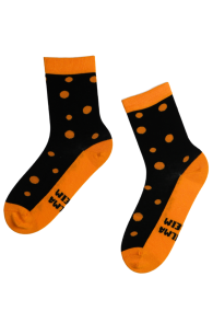 Хлопковые носки чёрного цвета в оранжевый горошек с надписью MAAILMA KALLEIM | Sokisahtel