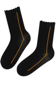 KRISTI black socks with a yellow stripe | Sokisahtel