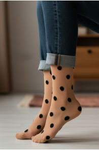 KYLIE beežid täpilised õhukesed sokid | Sokisahtel