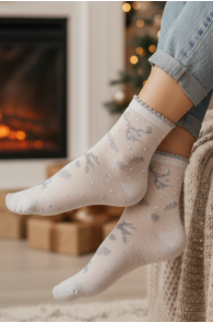 LIISY valged puuvillased talvise mustriga jõulusokid | Sokisahtel