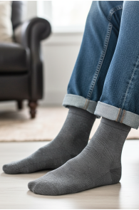 MIKK hallid ruudulised puuvillased sokid | Sokisahtel