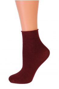 Женские удобные носки бордового цвета из мериносовой шерсти MILANA | Sokisahtel