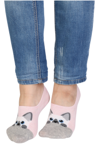 MILO pink footies with a cat | Sokisahtel