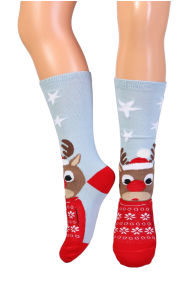 Детские хлопковые носки голубого цвета с изображением нарядного северного оленёнка и звёздочек в праздничной тематике NICHOLAS | Sokisahtel