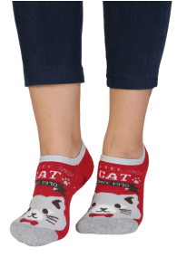 PETSY red low-cut cotton socks with cats | Sokisahtel