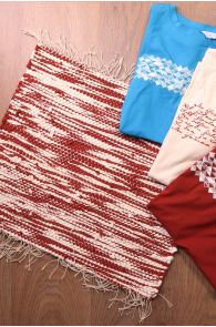 White and brown rag rug made of Song Celebration T-shirts 45 x 52 cm | Sokisahtel