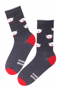 Gray socks with red heels and toes, featuring a sheep pattern and the text 'BEST GRANDPA' in Russian.