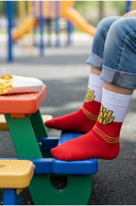 REGGIE punased friikartulitega sokid lastele | Sokisahtel