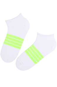 Хлопковые укороченные (спортивные) носки белого цвета с неоновыми полосками RICCO | Sokisahtel