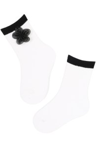 Хлопковые детские носки белого цвета с цветочным бантиком RIHANDRA | Sokisahtel