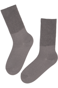 Тёплые шерстяные носки серого цвета RIINA | Sokisahtel