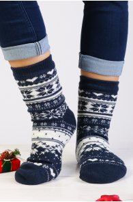 Теплые домашние носки синего цвета с узором в зимних мотивах и нескользящей подошвой LASSE | Sokisahtel