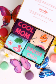 Подарочный набор из 4 пар ярких и красочных хлопковых носков ко Дню Матери COOL MOM | Sokisahtel