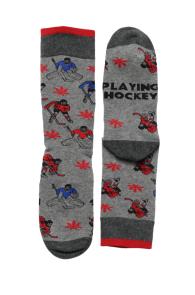 "PLAYING HOCKEY" cotton canadian socks with hockey players | Sokisahtel